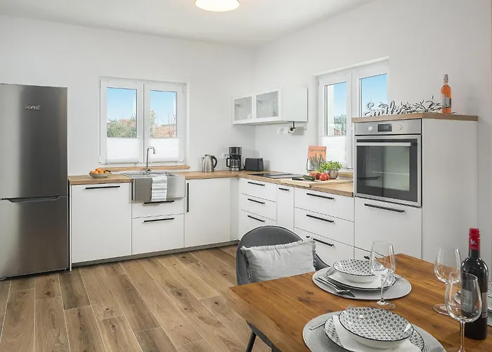 Gorgeous In Rojci With Kitchen * Rajki